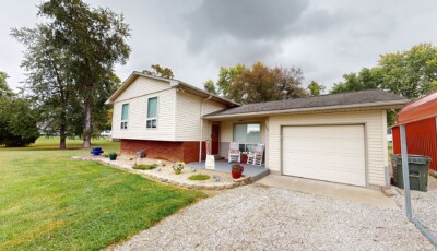 109 E 3rd Avenue Huntingburg IN 47542
