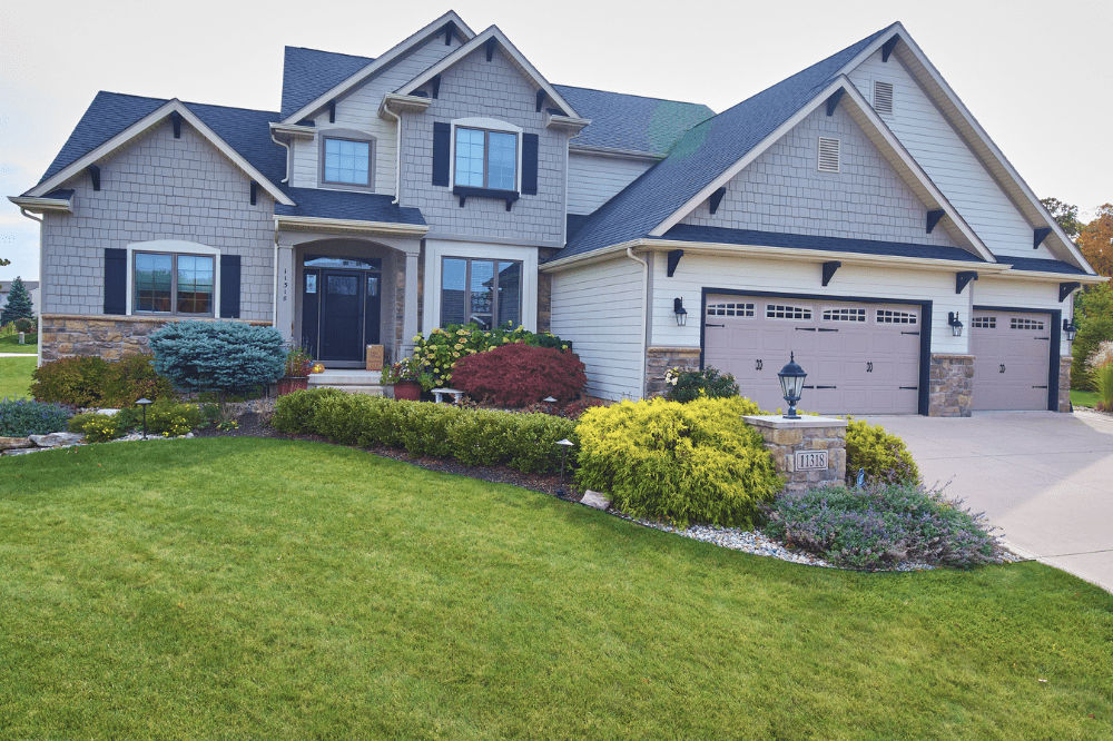 Landscaping Tips for Your New Home in Jasper