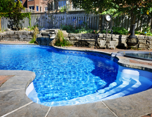 Should You Stage Your Swimming Pool?